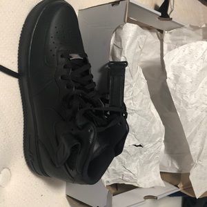 Black Nike Air Force 1